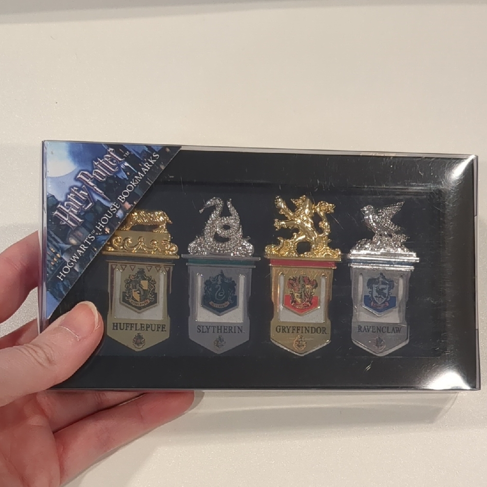 Warner Bros. Harry Potter Black Logo Collectible Bookmarks